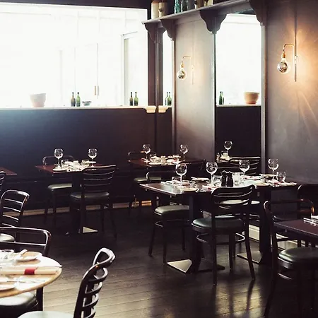 Merchants Manor ホテル 4*